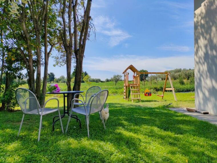 lazise-wine-tasting-with-charcuterie-and-cheese-board