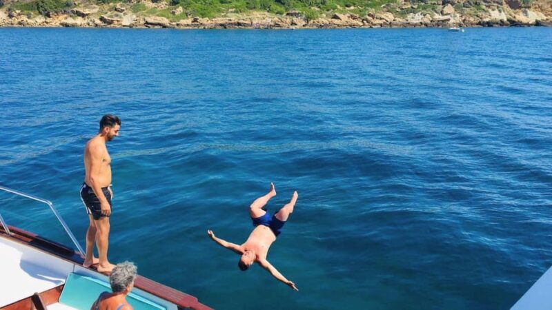 le-castella-capo-rizzuto-marine-protected-area-boat-tour