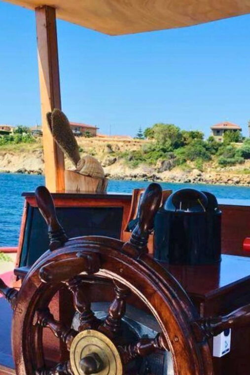 le-castella-capo-rizzuto-marine-protected-area-boat-tour