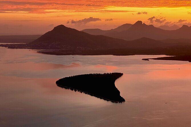 Le Morne Brabant Sunrise Hike - Authentic Insights from Past Travelers