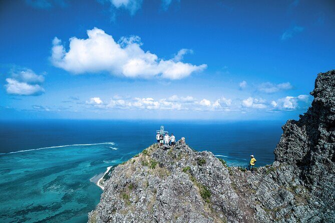Le Morne Mountain: Guided Hike With Our Professional Local Guides - Practical Tips for Travelers