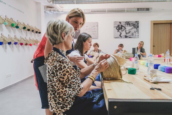 Learn embroidery in Arabic calligraphy in Marrakech - What to Expect During the Workshop  