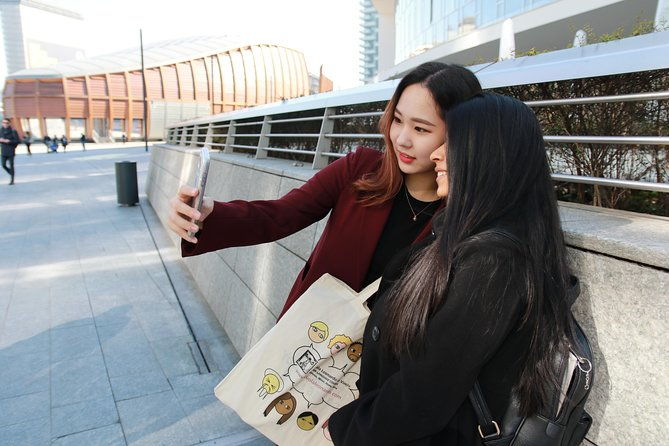 learn-go-milan-tour-with-an-italian-language-teacher-as-a-guide