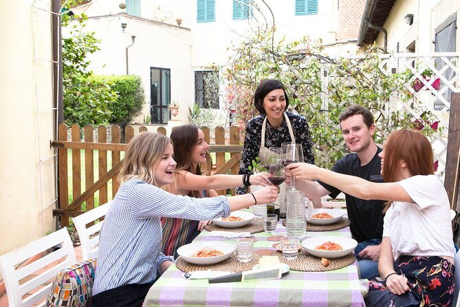learn-how-to-make-traditional-tuscan-tagliatelle-in-florence-2