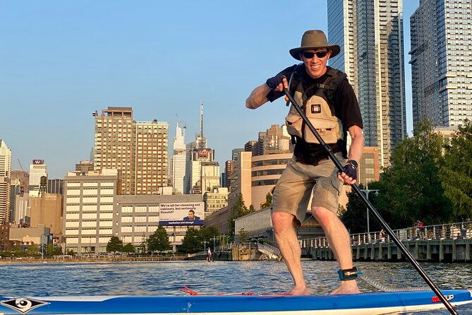 learn-stand-up-paddle-boarding-in-manhattan