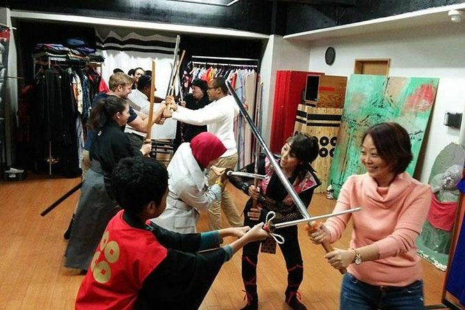 learn-the-katana-sword-technique-of-samurai-and-ninja