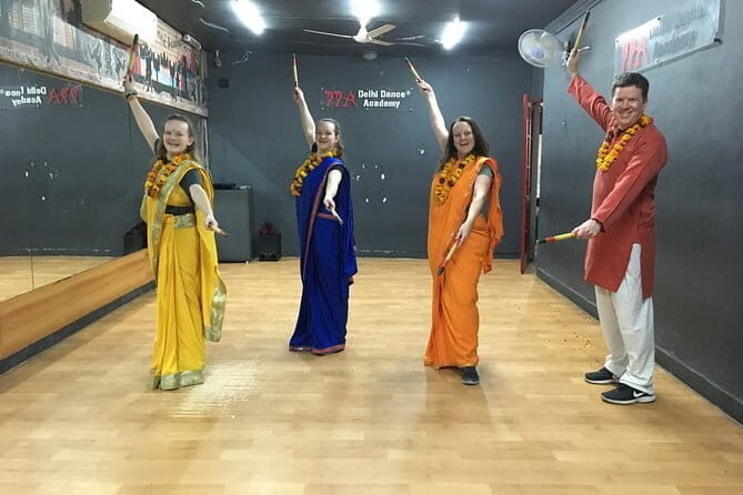 Learn to Dance like a Bollywood Star - Key Points