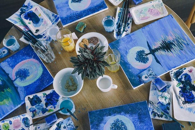 learn-to-paint-in-prague-sip-some-wine