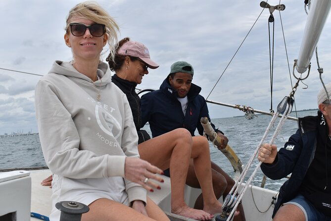 learn-to-sail-in-a-bonafide-racing-vessel-in-biscayne-bay