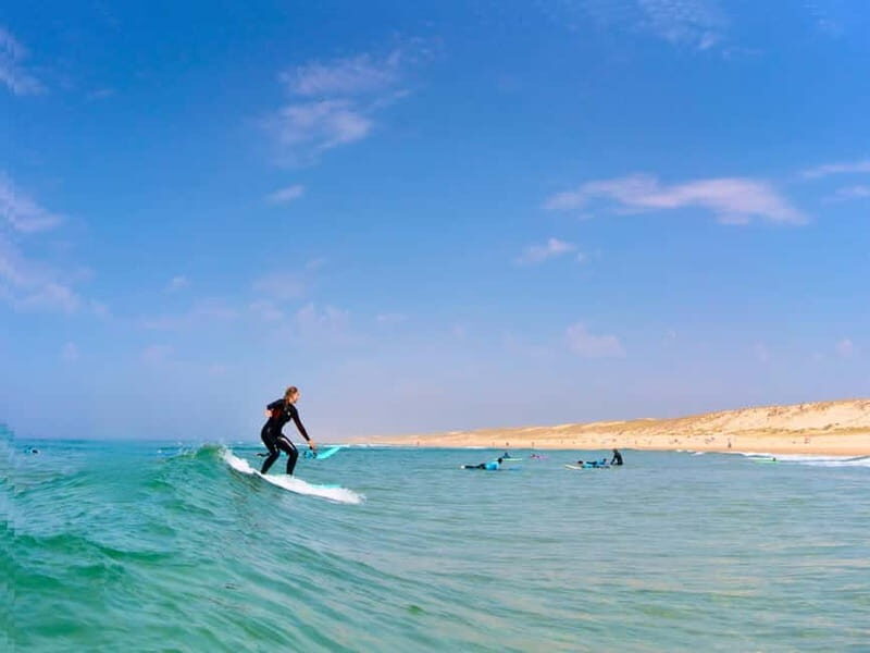 Learn to surf in a beautiful, uncrowded spot near Bordeaux! - Learn to surf in a beautiful, uncrowded spot near Bordeaux!