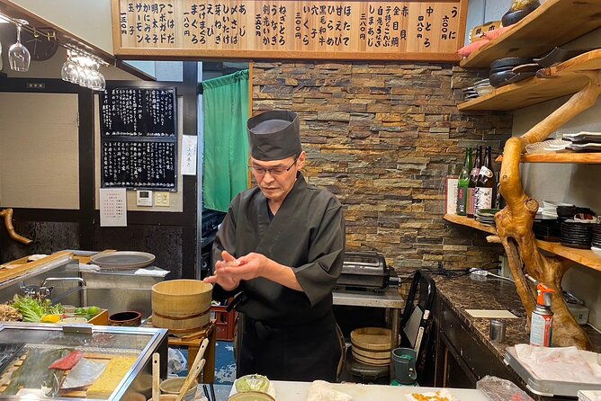 learning-sushi-from-a-professional-sushi-chef-in-osaka