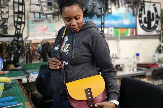 leather-workshops-private-classes