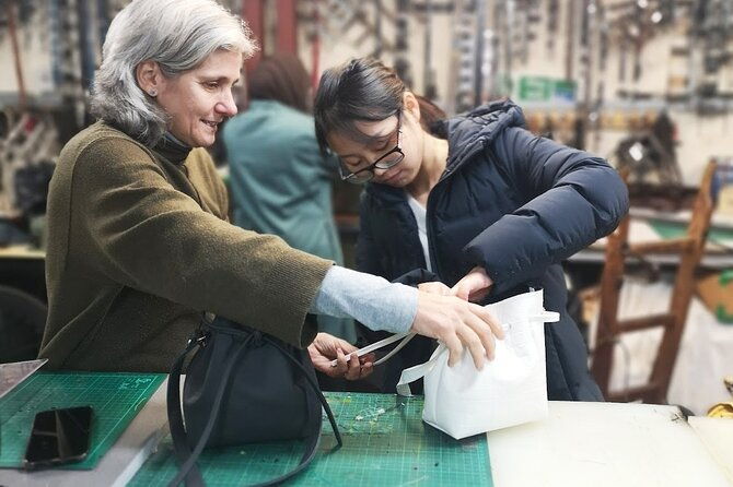leather-workshops-private-classes