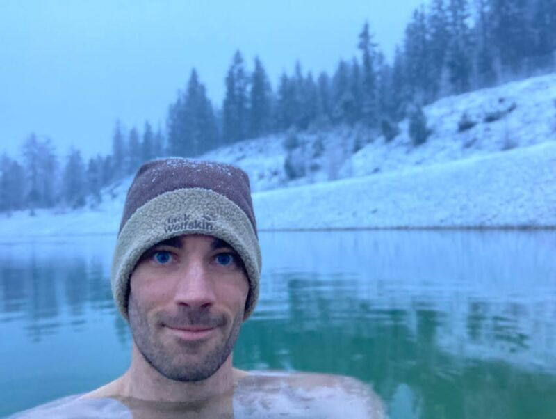 leave-the-comfort-zone-ice-bathing-in-the-mountain-lake