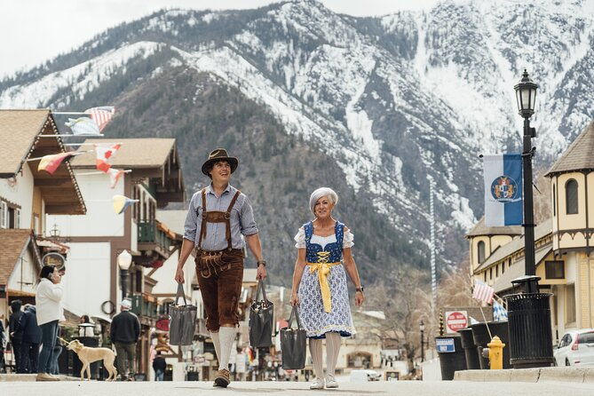 leavenworth-sip-stroll-a-historical-wine-tour