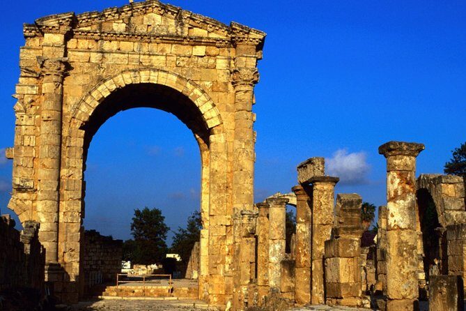 Lebanon tour Sidon & Tyre ruins with pick-up, guide,lunch+entries - Key Points