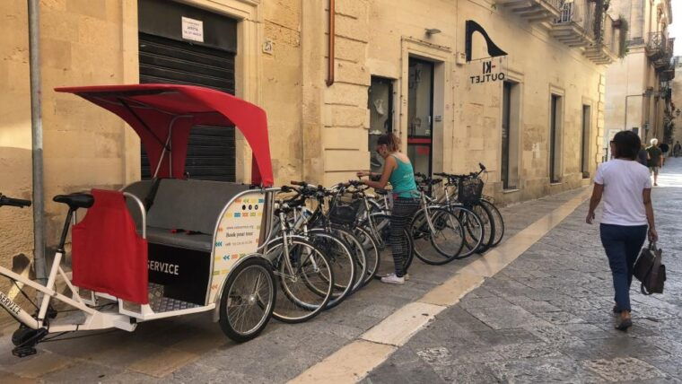 lecce-city-highlights-guided-tour-by-rickshaw