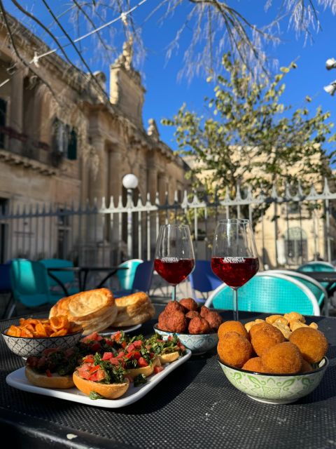 lecce-guided-street-food-walking-tour-with-food-and-wine