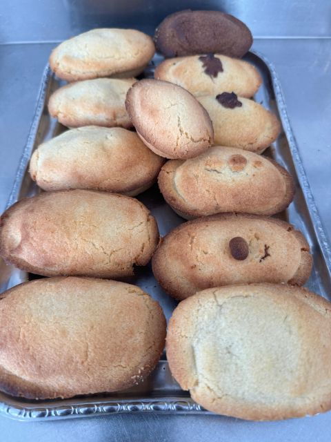 lecce-guided-street-food-walking-tour-with-food-and-wine