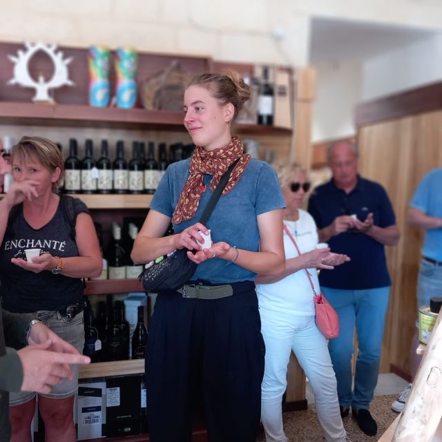 lecce-guided-tour-wine-tasting-by-rickshaw