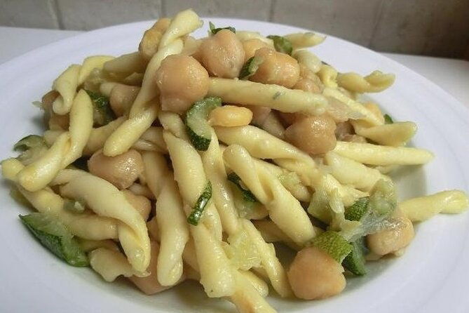 lecce-hands-on-home-cooking-class-craft-orecchiette-savor-wine