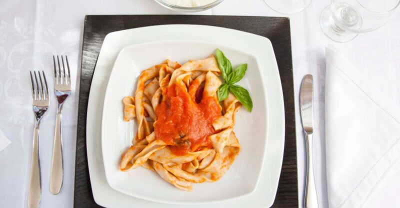 lecce-private-pasta-making-class-at-a-locals-home