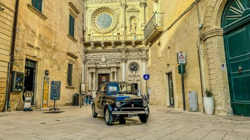 lecce-tour-aboard-a-legendary-vintage-fiat-500