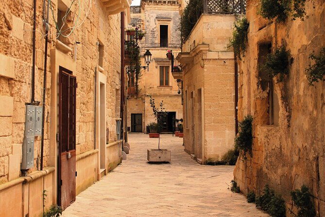 lecce-walking-tour-with-audio-and-written-guide-by-a-local