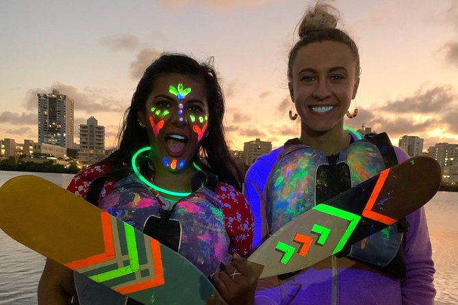 led-kayak-night-glow-tour-in-condado-lagoon