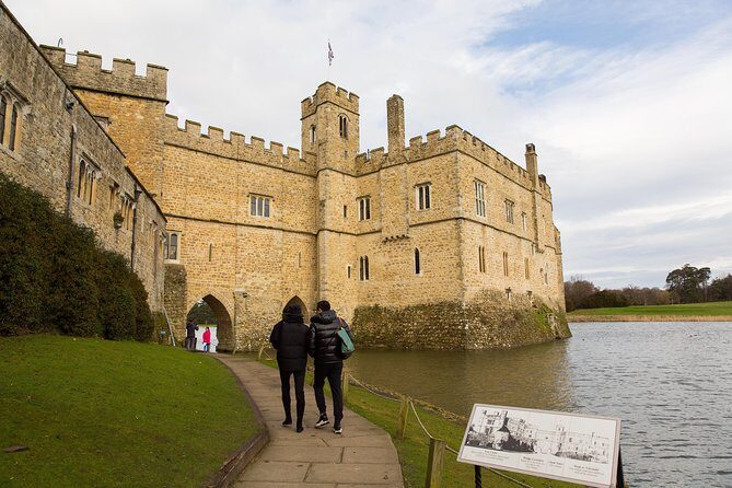 Leeds Castle, Cliffs of Dover and Canterbury Day Trip from London with Guided Cathedral Tour - What to Expect on the Tour
