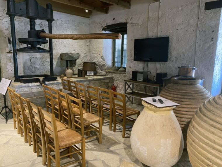 lefkada-olive-museum-fabbrica-ticket-and-guided-tour