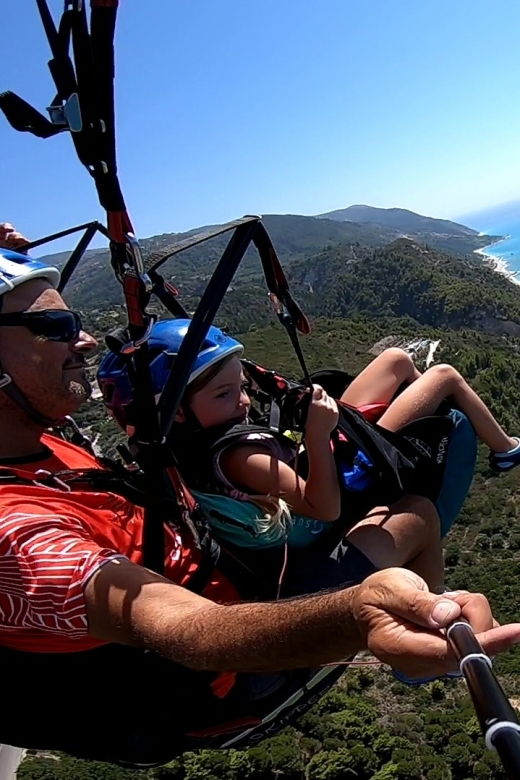 lefkada-paragliding-tandem-flighs-kathisma-beach