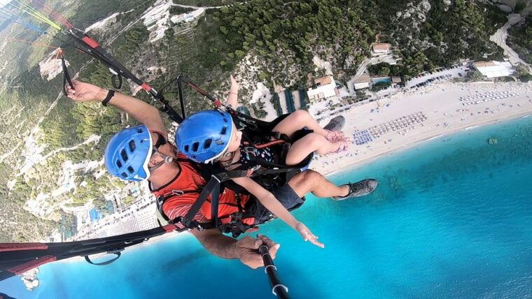 lefkada-paragliding-tandem-flighs-kathisma-beach