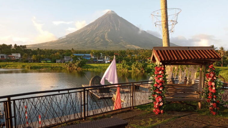 legazpi-city-half-day-tour-with-sumlang-lake-by-zchedulista