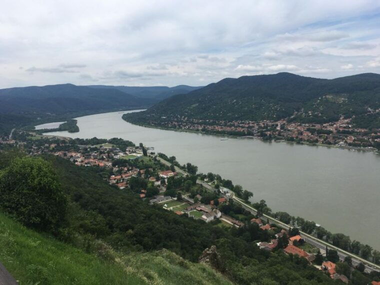legendary-danube-bend-private-day-trip