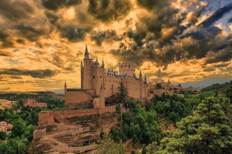legends-and-mysteries-of-segovia-tour