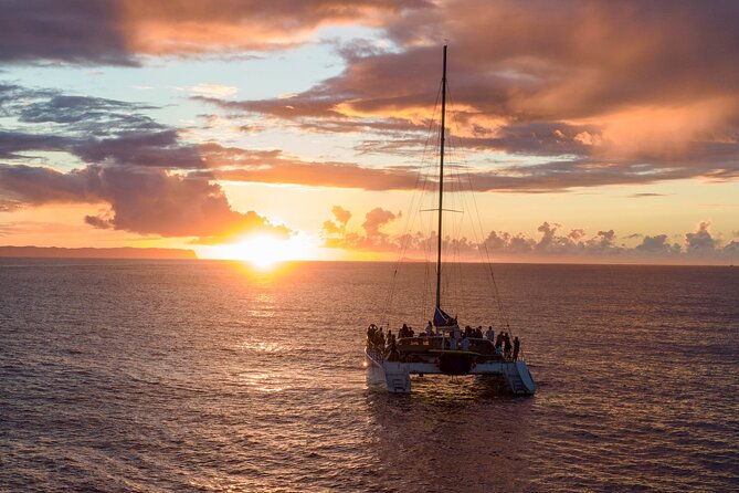 leila-na-pali-sunset-dinner-sail