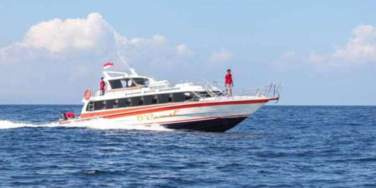 lembongan-fully-enjoy-snorkeling-sightseeing-1day-tour