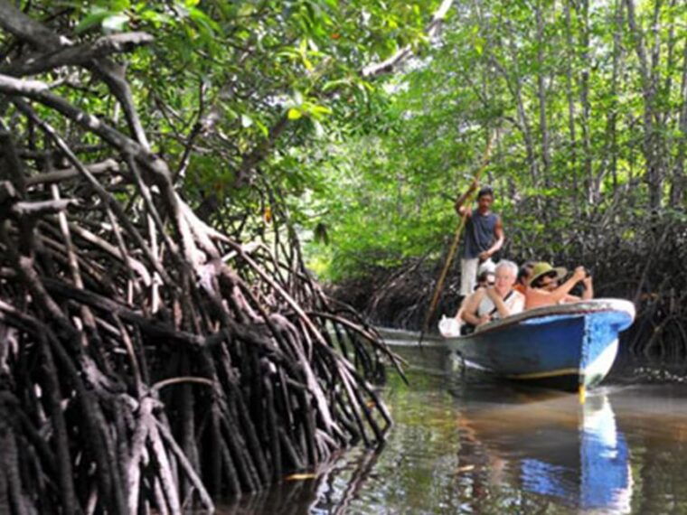 lembongan-fully-enjoy-snorkeling-sightseeing-1day-tour