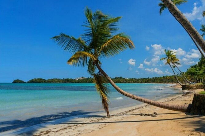 lemon-waterfall-and-beautiful-beach
