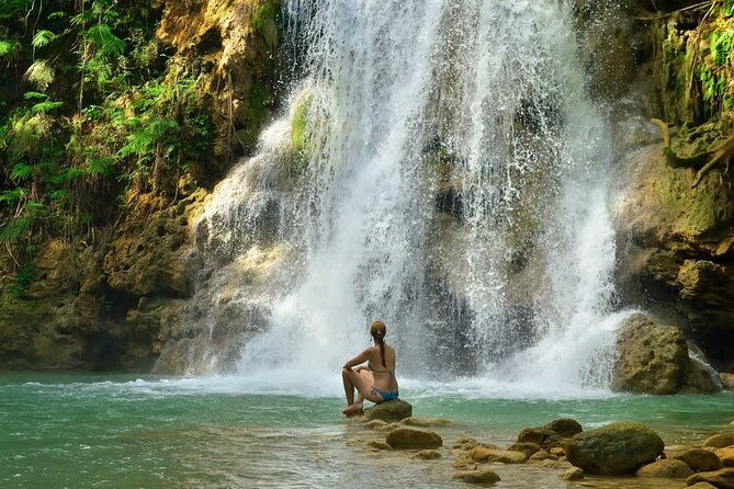 lemon-waterfall-and-beautiful-beach