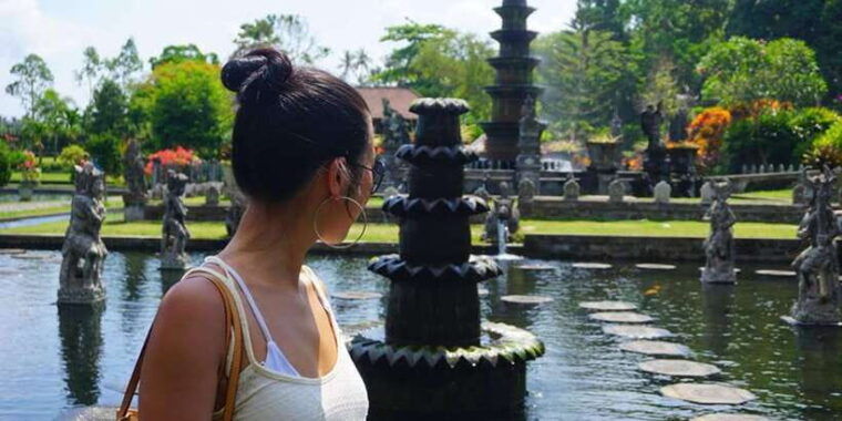 lempuyang-temple-gate-of-heaven