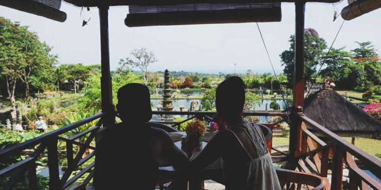 lempuyang-temple-gate-of-heaven