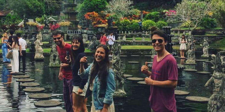 lempuyang-temple-gate-of-heaven