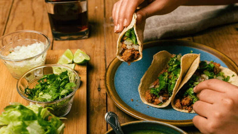 León: Authentic Culinary Tour with Unlimited Tacos - Key Points