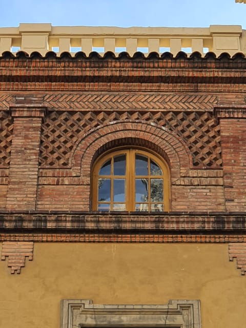 leon-gaudi-and-the-modernism