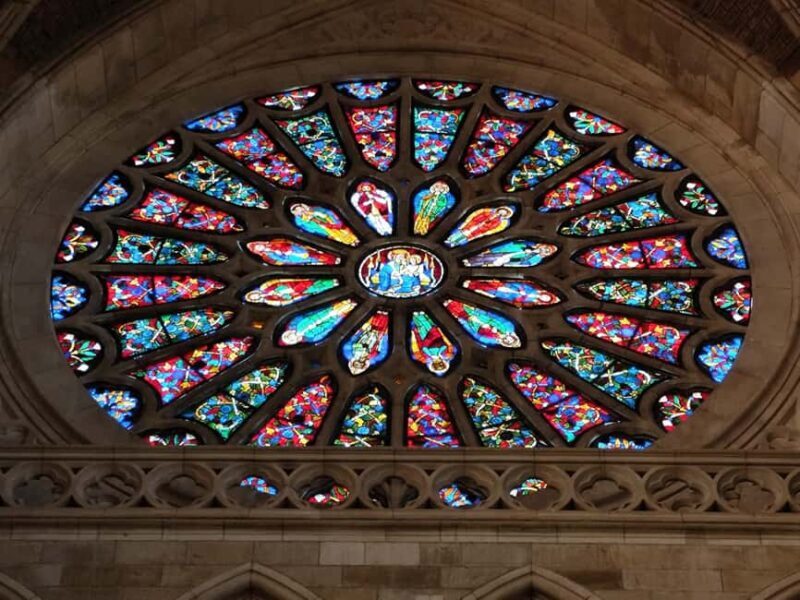 León: Private tour with a local art historian - Practical Considerations