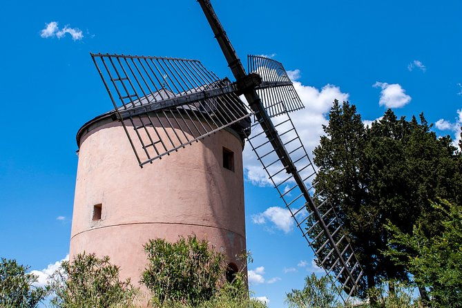 leonardo-da-vincis-wind-mill-visit-and-organic-olive-oil-tasting