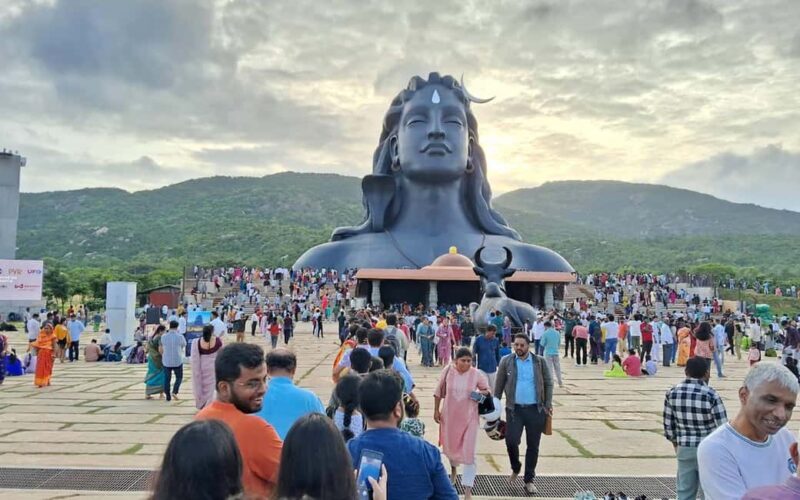 Lepakshi Temple & Adiyogi Statue Day Trip from Bangalore - The Practicalities: What to Expect