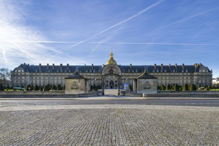 les-invalides-napoleons-tomb-army-museum-entry